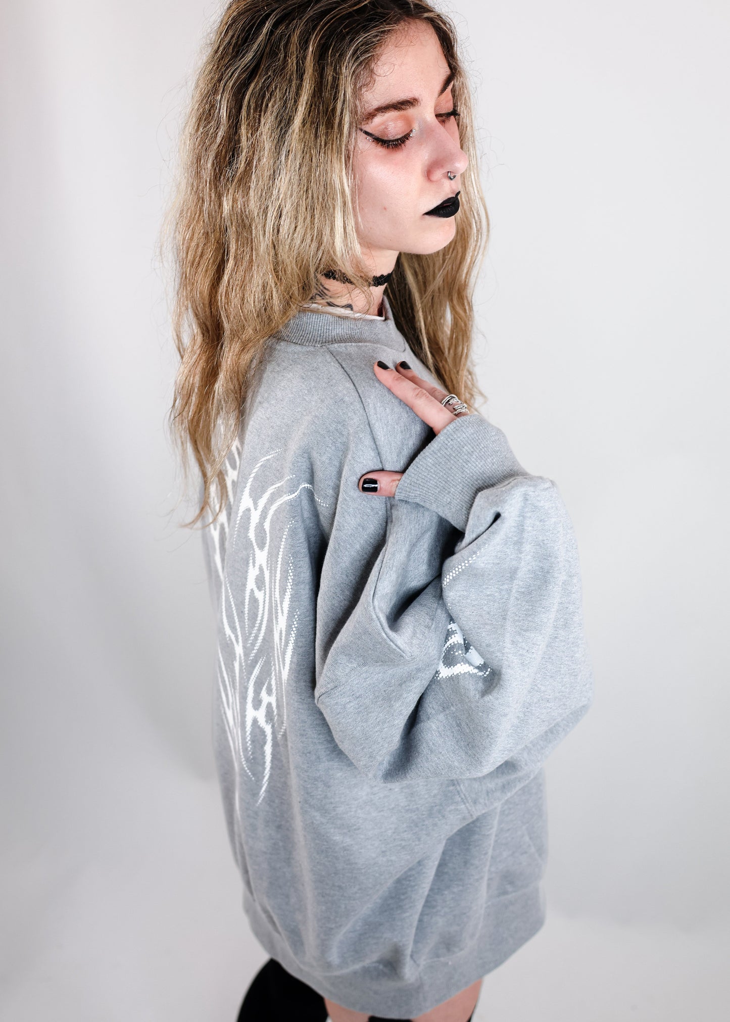Sweat-Shirt Gris Chiné Design Tribal Dot Pattern