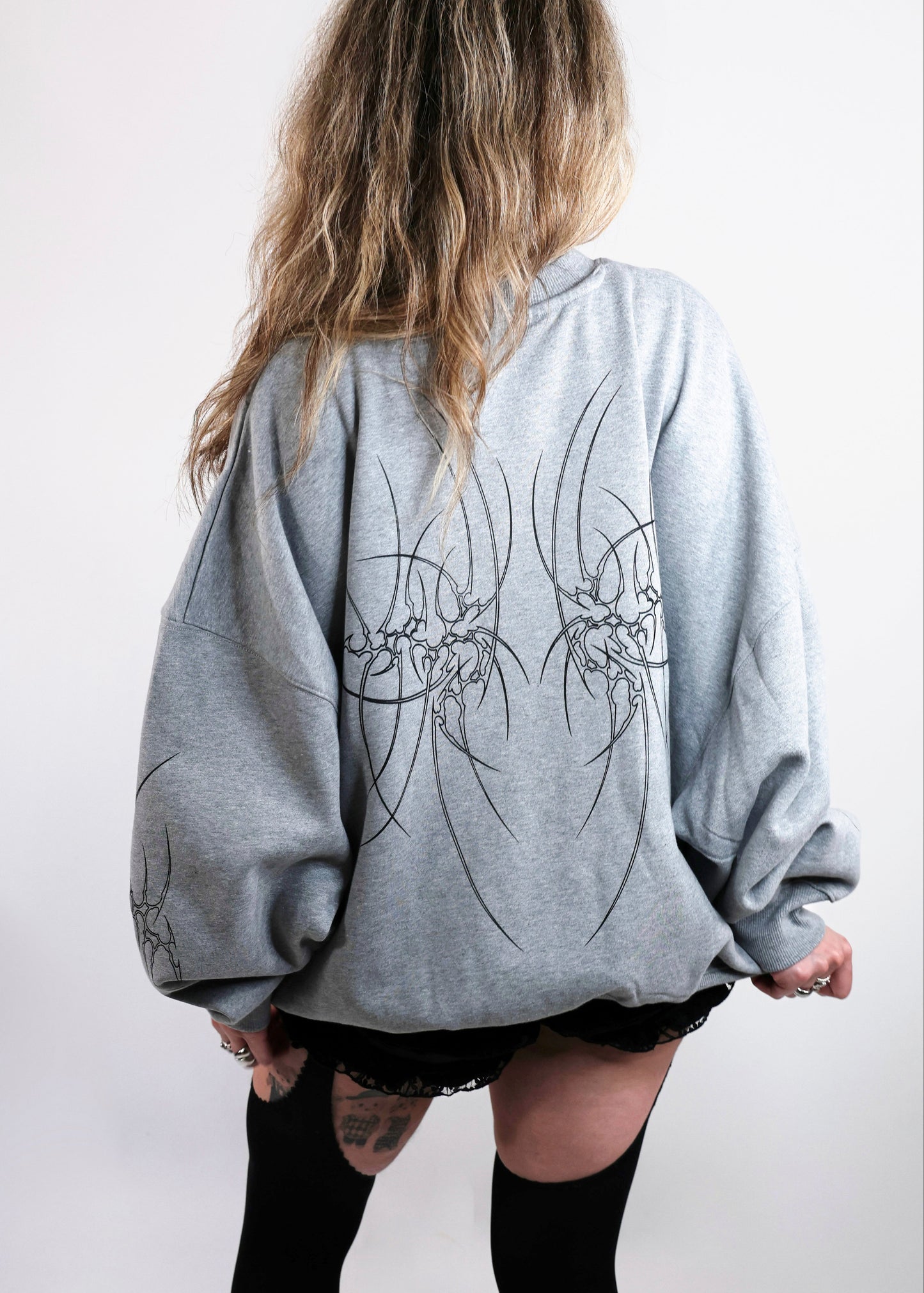 Sweat-Shirt Gris chiné Design Tribal